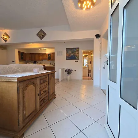 Nika - Marija アパート *